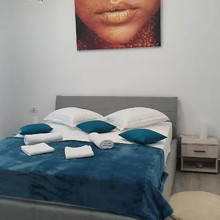 Apartament Ioana * Năvodari